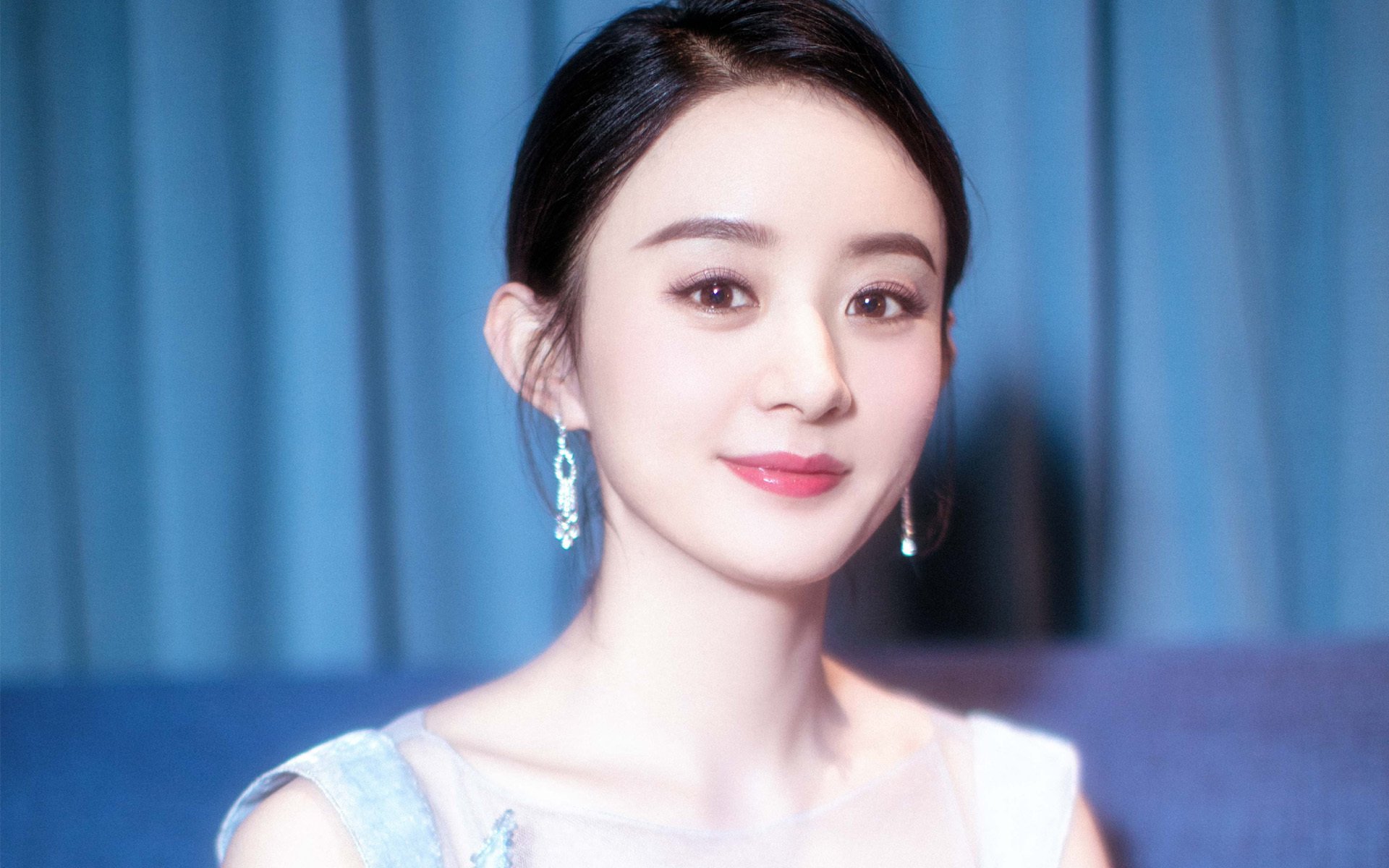 库里连续多场“火力全开”，刷新三分纪录！，库里全场最高分