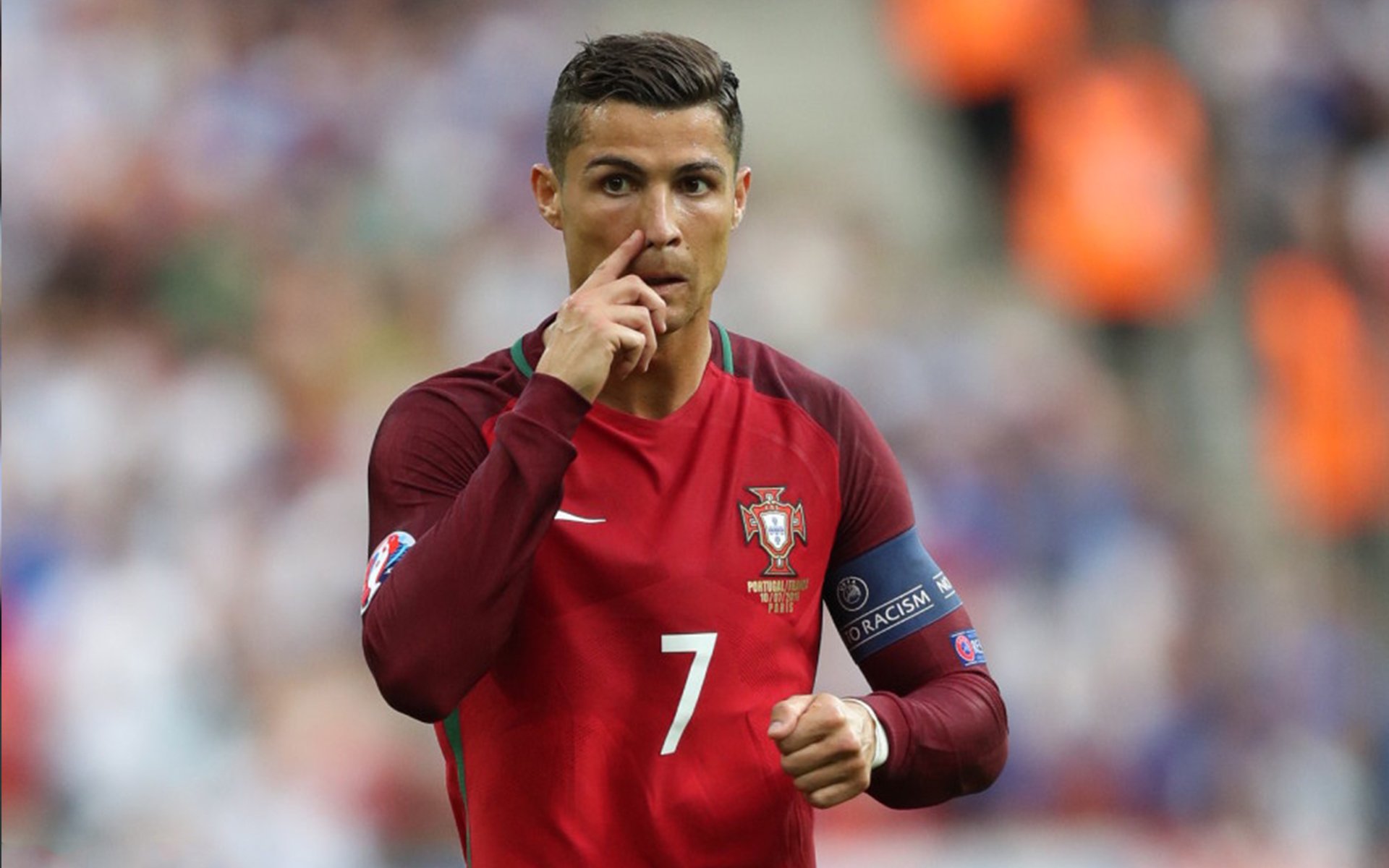 欧洲杯战术变化:变阵与突破的精彩瞬间,欧洲杯的战况如何