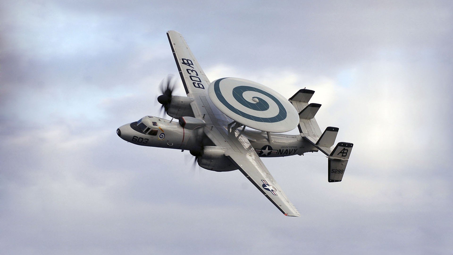 夜幕降临:灯火辉煌的夜间比赛,夜幕降临是什么意思常用来形容什么